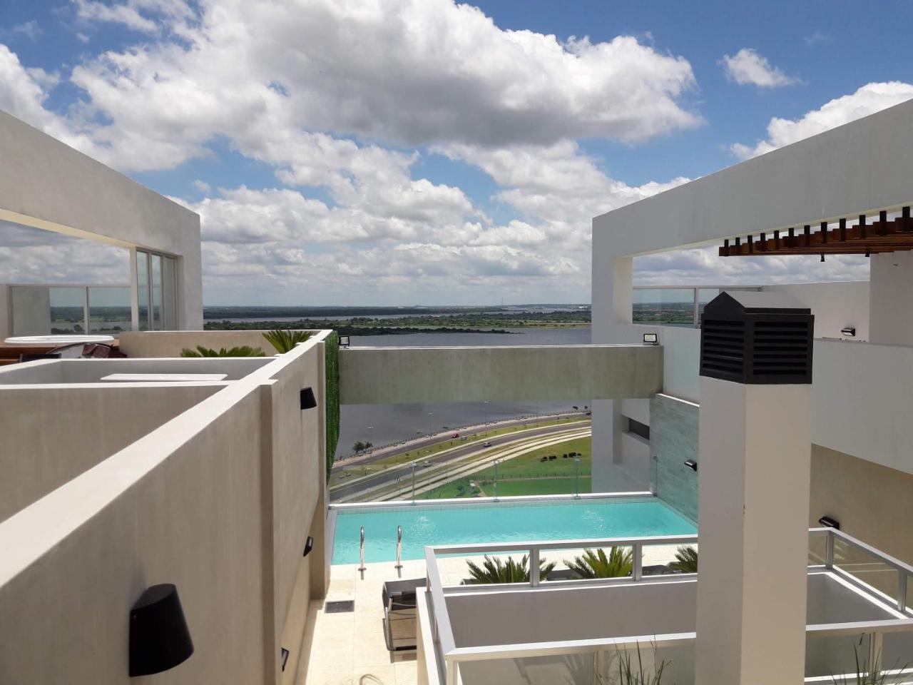 Centro De Asuncion Nuevo Apartamento, Comodo, Seguro, Piscina, Gimnasio Y Parking Kültér fotó