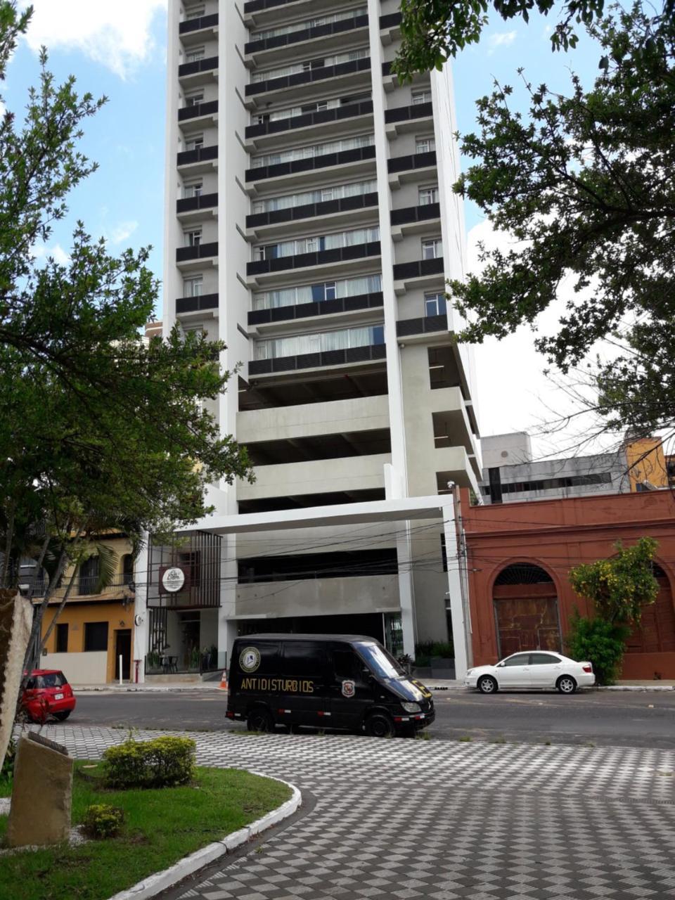 Centro De Asuncion Nuevo Apartamento, Comodo, Seguro, Piscina, Gimnasio Y Parking Kültér fotó