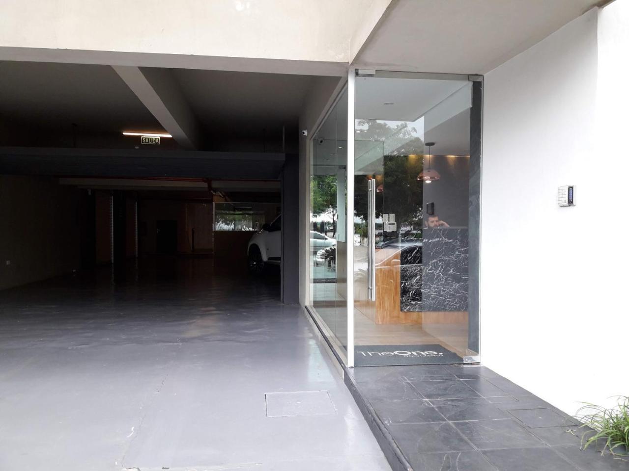 Centro De Asuncion Nuevo Apartamento, Comodo, Seguro, Piscina, Gimnasio Y Parking Kültér fotó