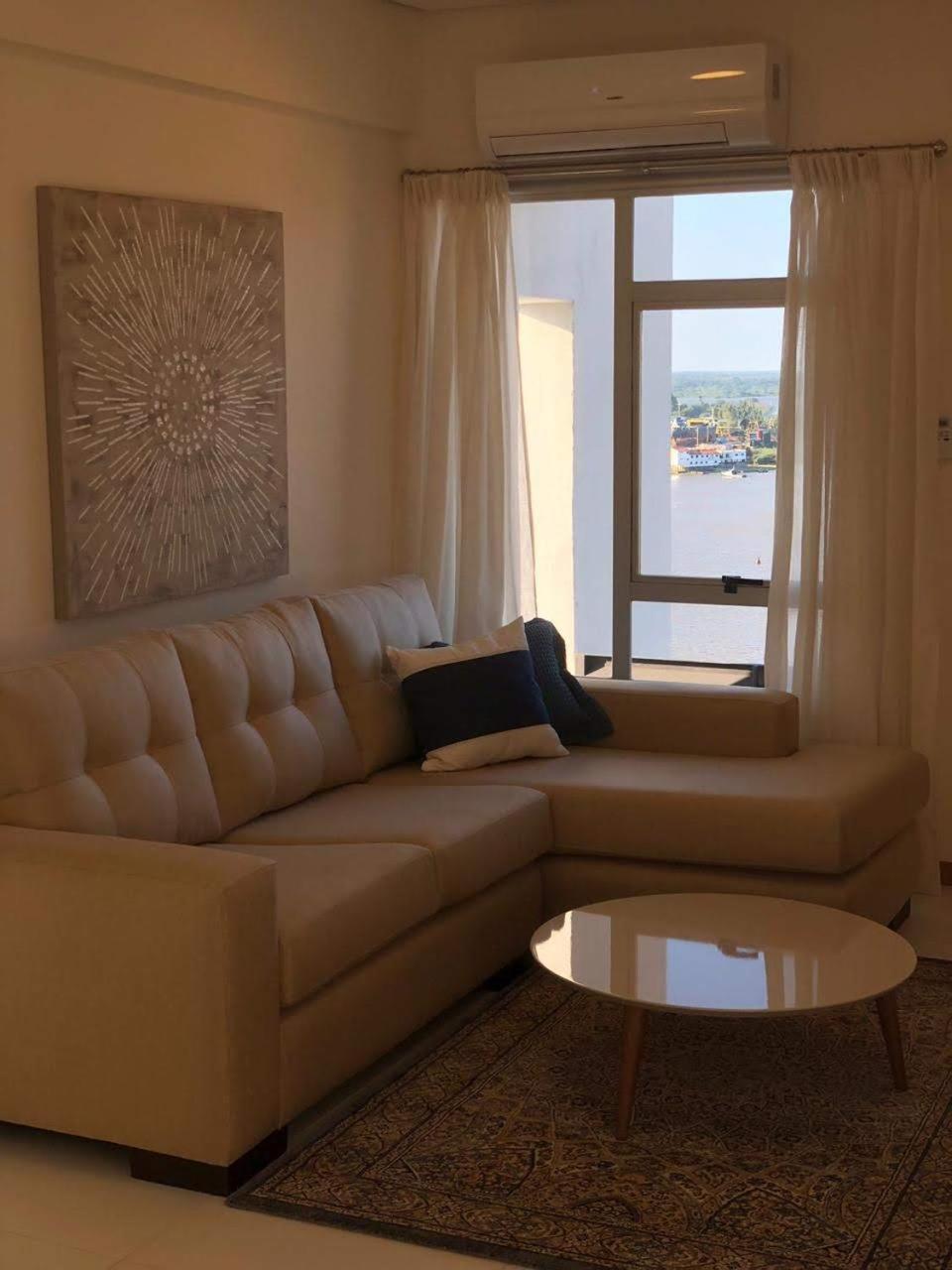 Centro De Asuncion Nuevo Apartamento, Comodo, Seguro, Piscina, Gimnasio Y Parking Kültér fotó